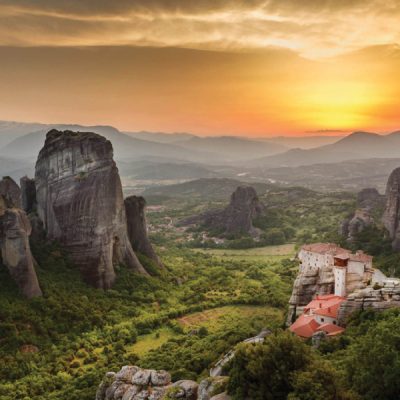 Εκδρομή Μετέωρα–Καλαμπάκα ( Ολοήμερη 8-9 ώρες ) - Καλέστε Taxi Αθήνα - Τηλέφωνο +306948104916